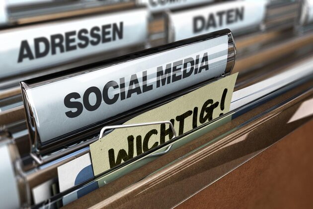 Informationspflicht für Social Media